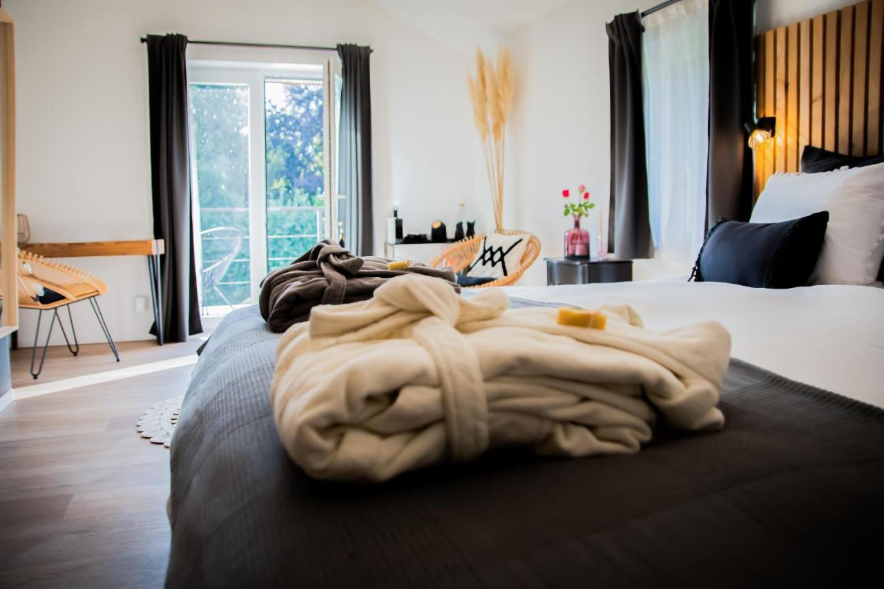 Au Calme De Hosdent Bed & Breakfast Braives ภายนอก รูปภาพ