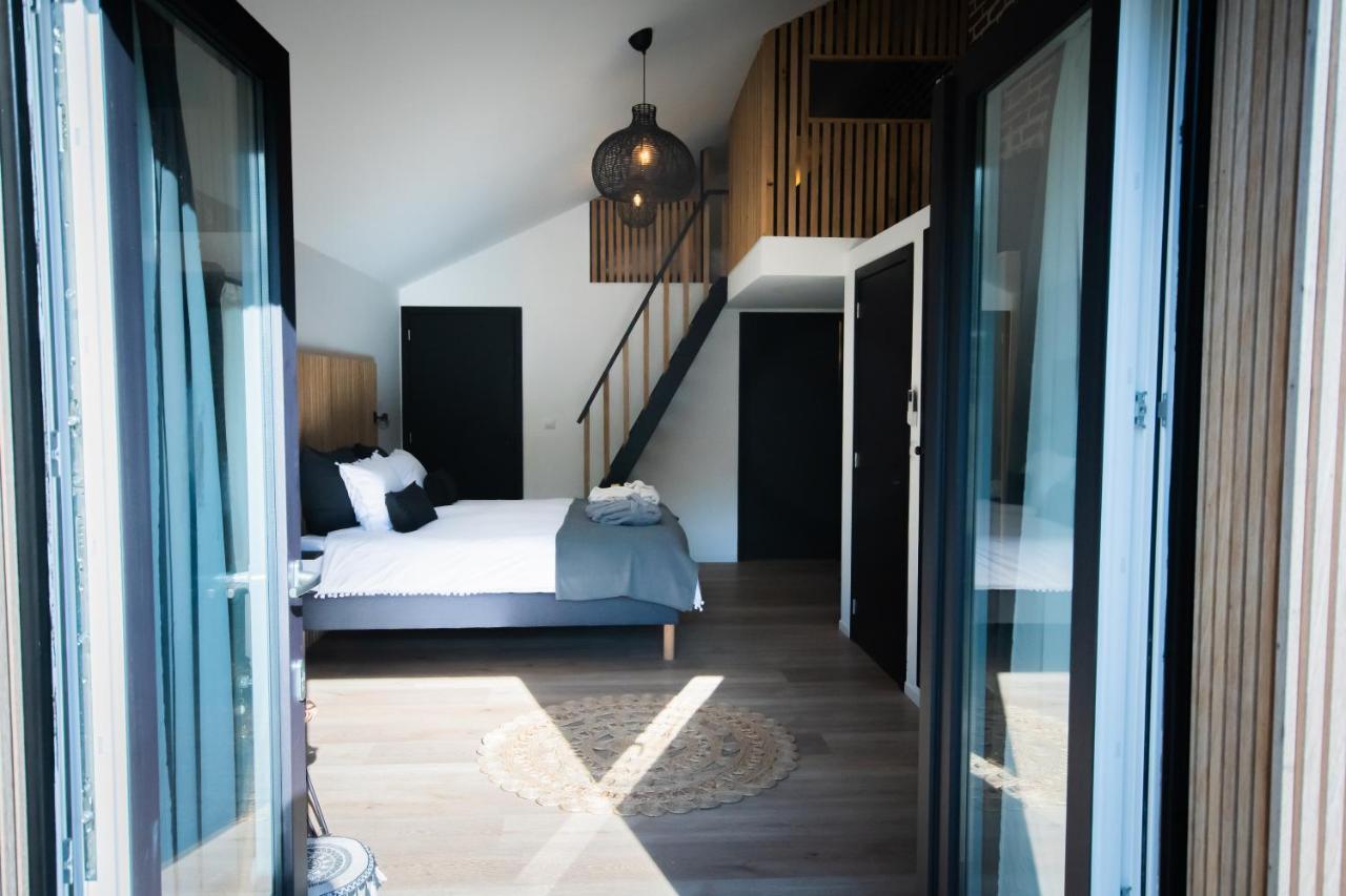 Au Calme De Hosdent Bed & Breakfast Braives ภายนอก รูปภาพ