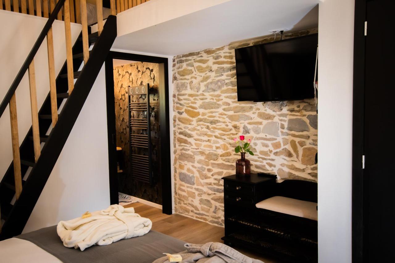 Au Calme De Hosdent Bed & Breakfast Braives ภายนอก รูปภาพ