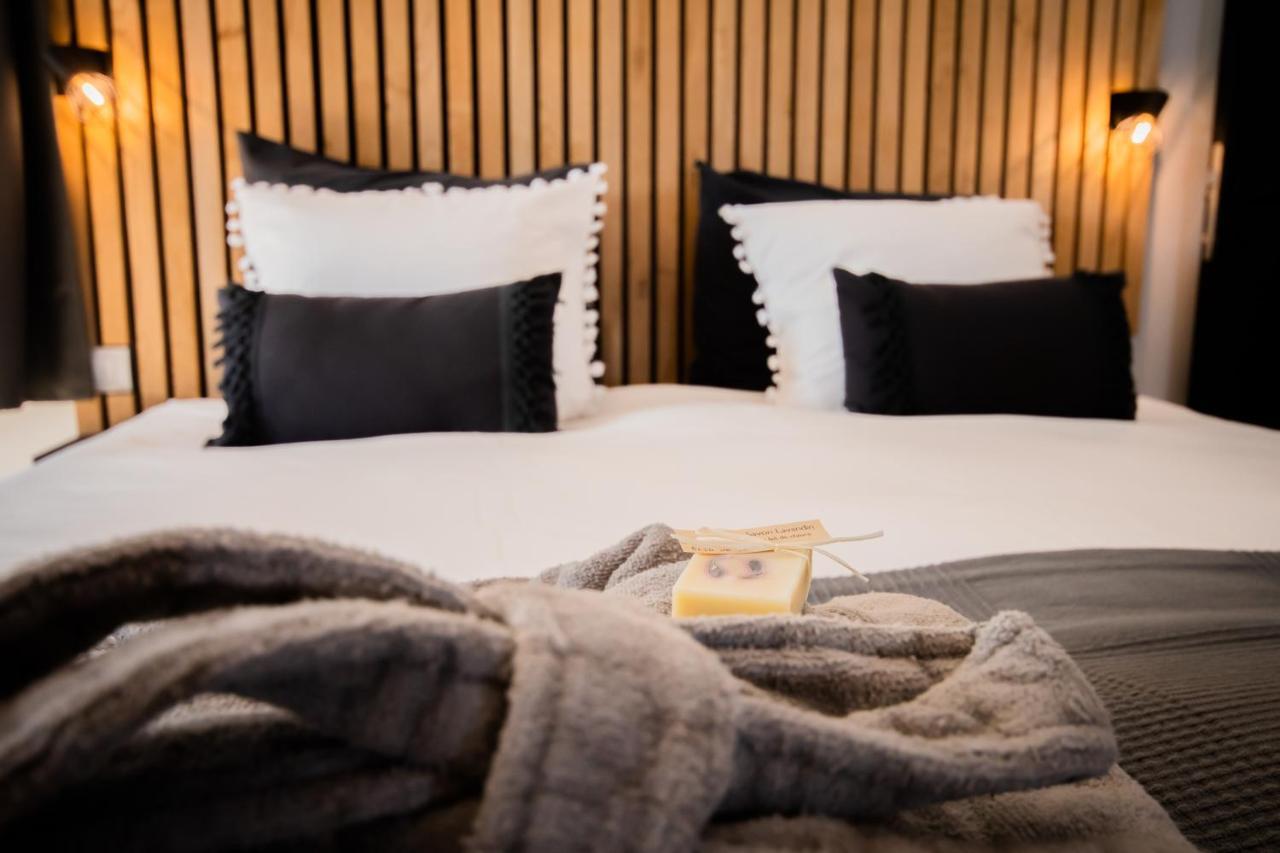 Au Calme De Hosdent Bed & Breakfast Braives ภายนอก รูปภาพ
